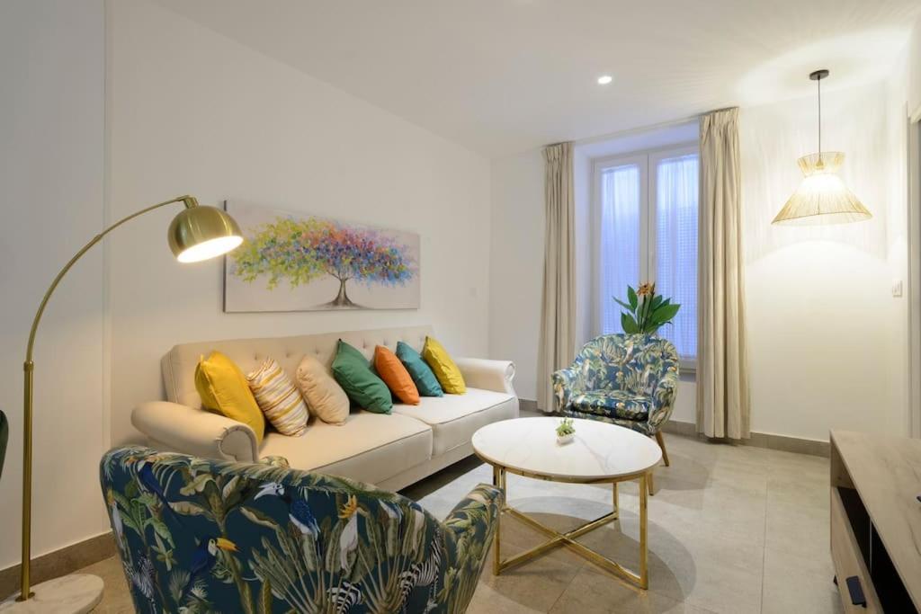 Apartamento Ayres Гранада Екстериор снимка