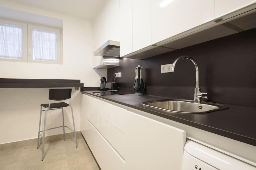 Apartamento Ayres Гранада Екстериор снимка