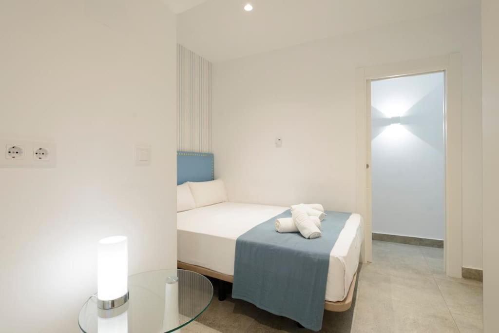 Apartamento Ayres Гранада Екстериор снимка