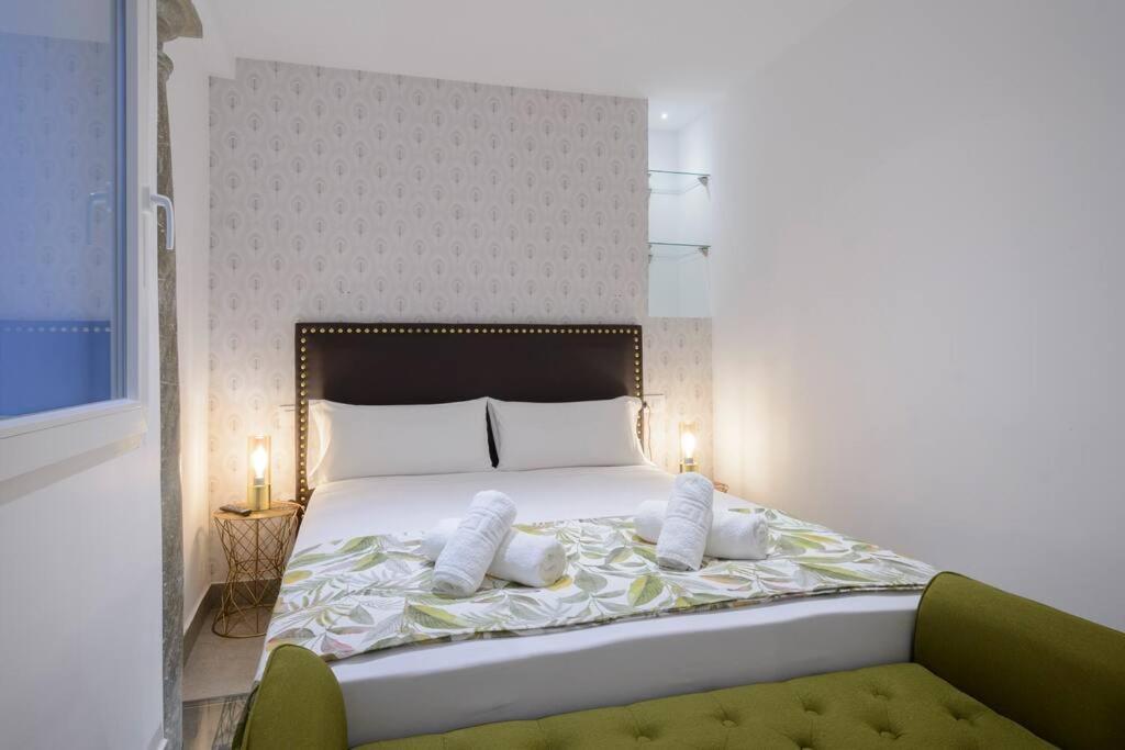 Apartamento Ayres Гранада Екстериор снимка